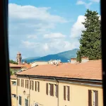 La Lu Cozy 2 Bed & Breakfast 4*